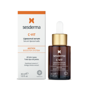 Sérum antioxidante con vitamina C liposomada que ayuda a iluminar, hidratar y revitalizar la piel.