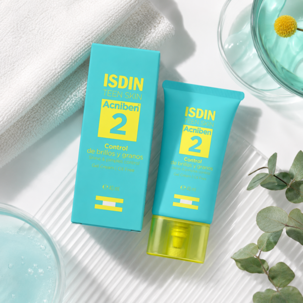 ISDIN Teen Skin Acniben 2 Control de Brillos y Granos 40 ml - Imagen 2